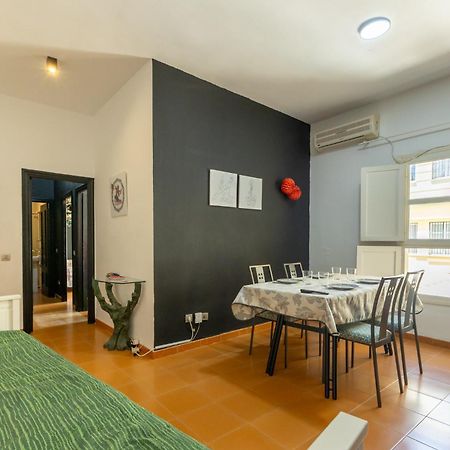Conde Center Premium Suites, Free Parking Sevilla Exterior foto